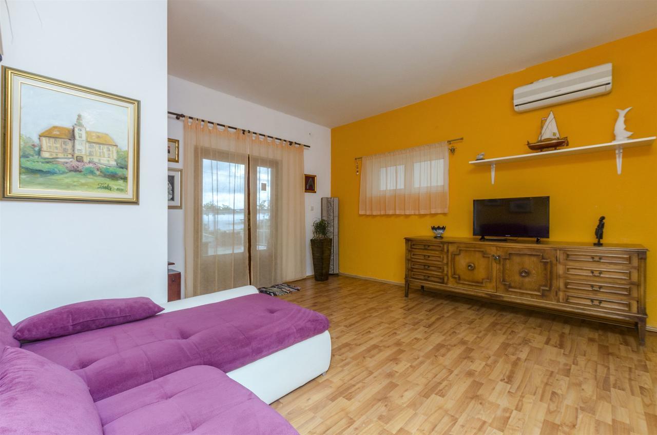 Apartments Amulic Duce Luaran gambar